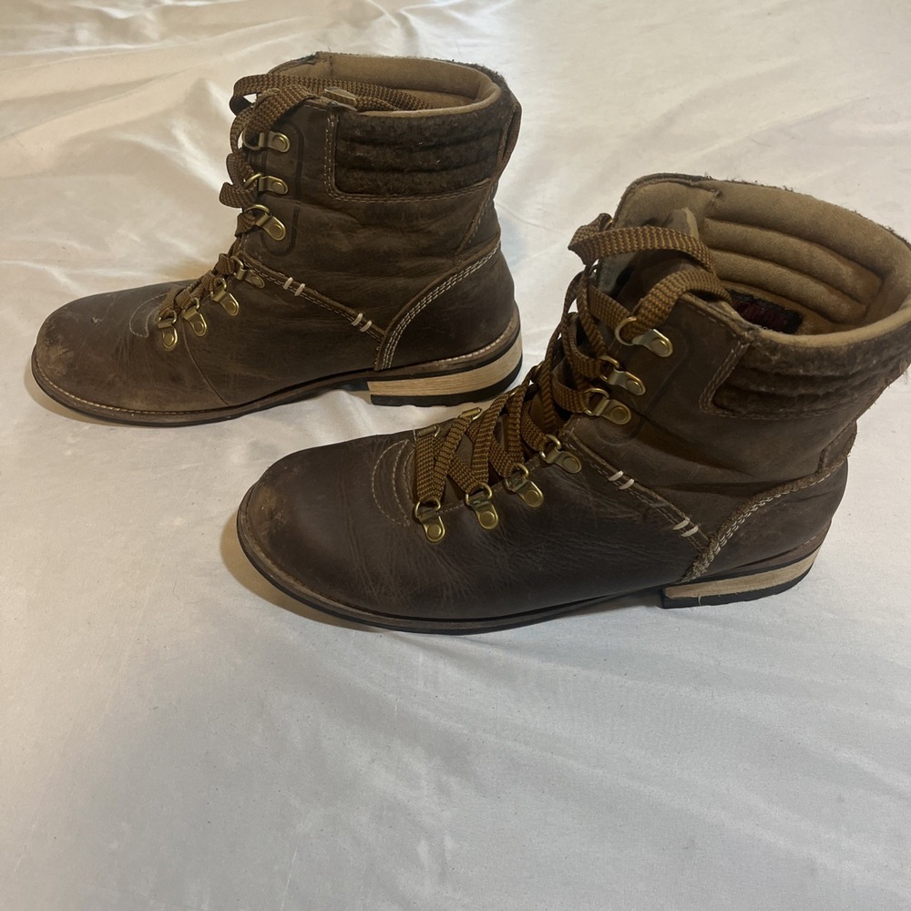 Kodiak men's Surrey II winter boots, size 10 brown leather waterproof